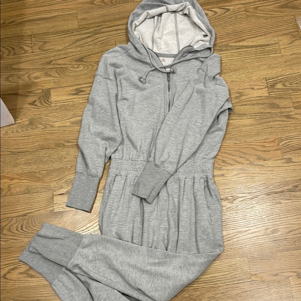 FREE PEOPLE Movement Gray Hooded Jumpsuit Medium M